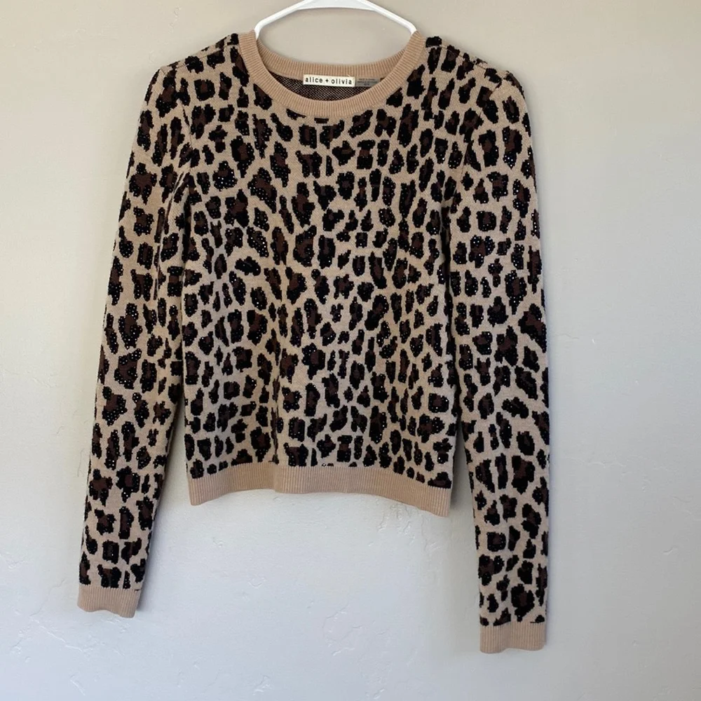 Alice And Olivia Connie Embellished Leopard Sweater size XS - Picture 1 of 13